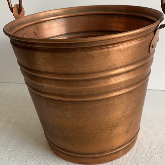 Smith & Hawken Copper hearthside bucket 2003 flower planter pot - Picture 2 of 10